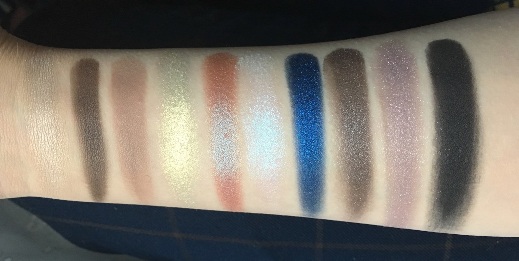 Makeup Revolution Pro Night and Day Palette Review + Swatches – Leanna's  Beauty Reviews
